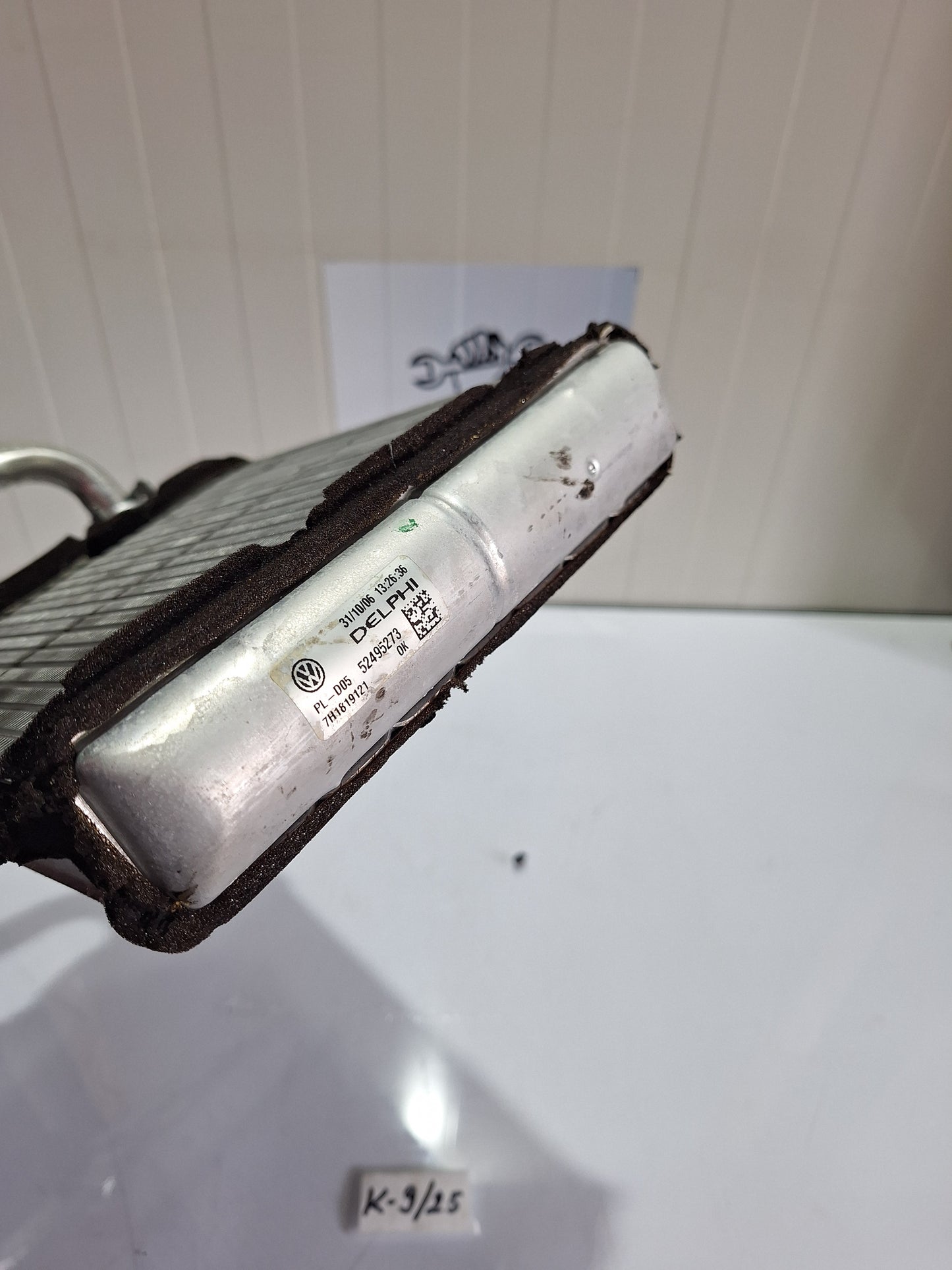 Mali hladnjak grijac kabine audi q7 touareg 7H1819121