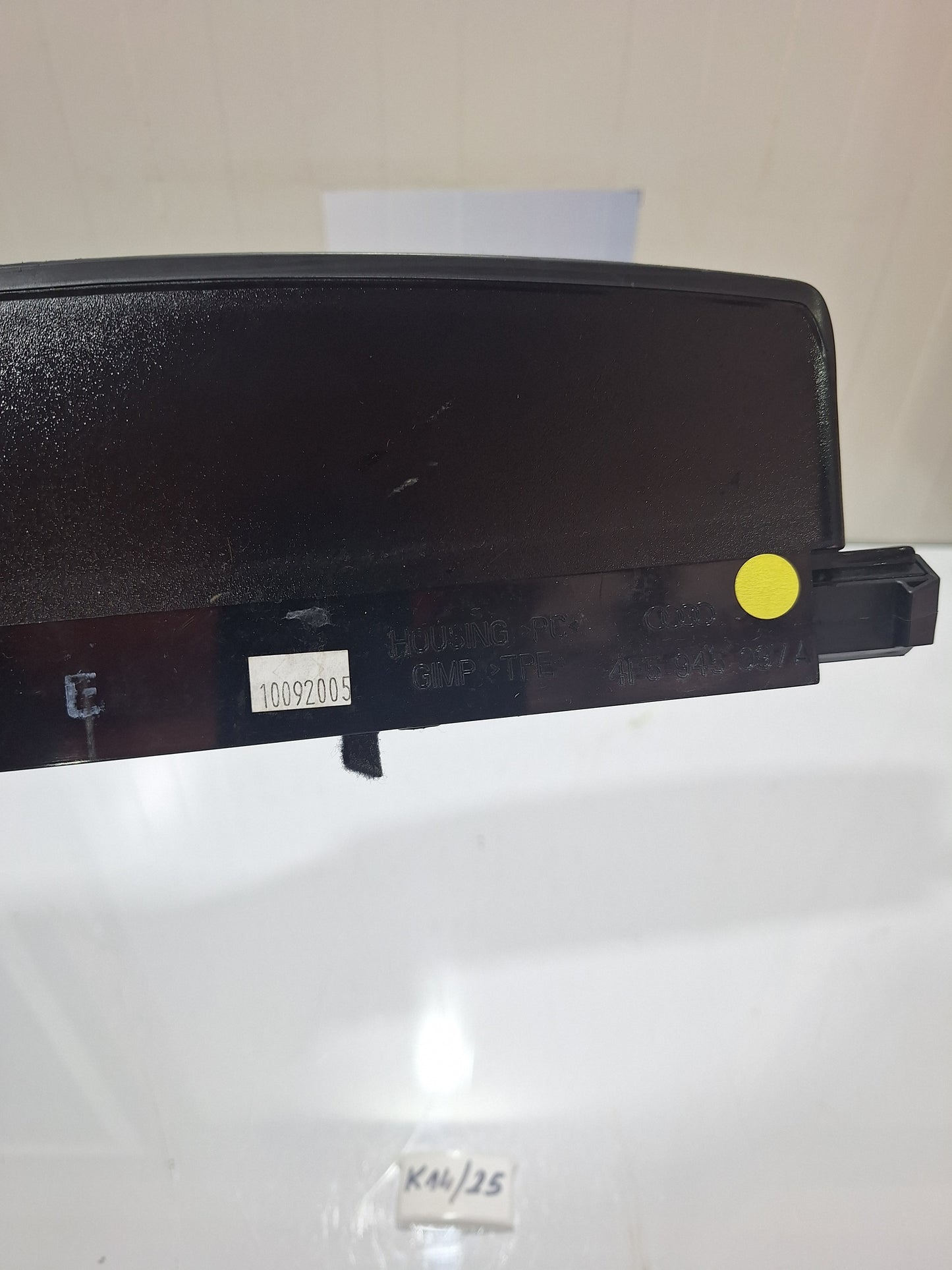 trece stop svjetlo audi a6 4f c6 limuzina