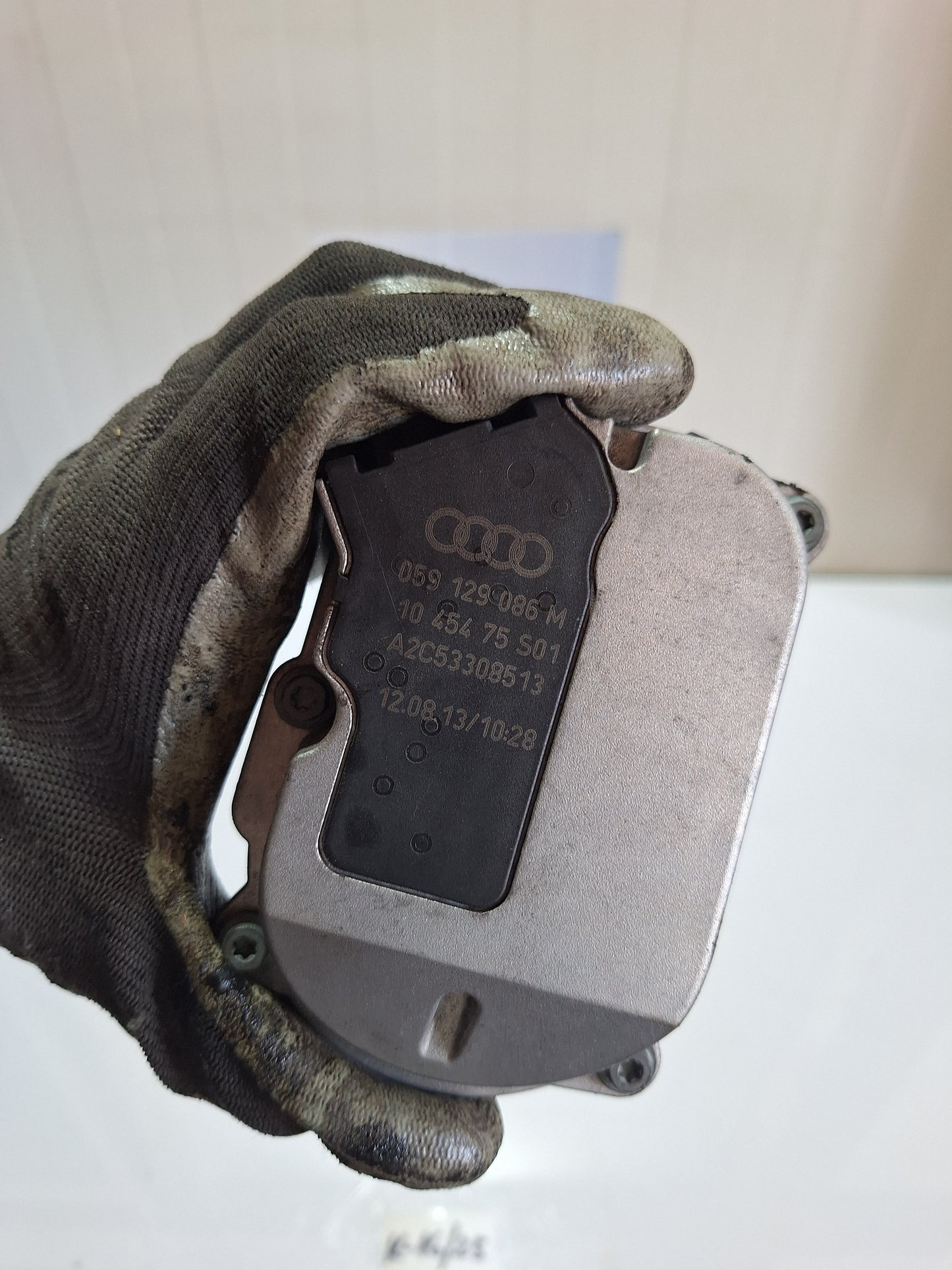 klapna gasa audi a6 4f c6 059129086M