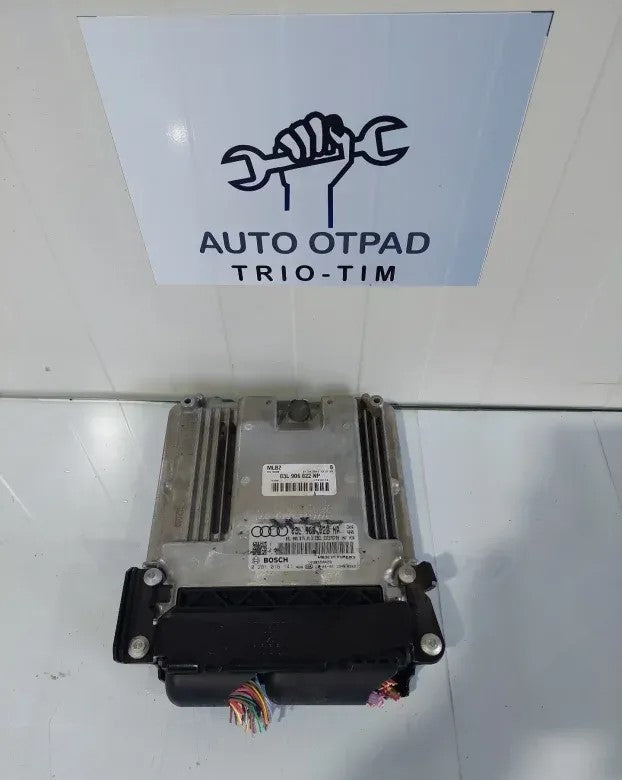 Ecu kompjuter motora Audi a4 a5 03l906022NP 2.0tdi edc17
