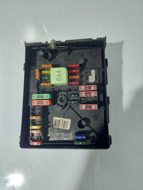 Kutija osiguraca audi a3 2008-2012 1.6tdi 1.6 tdi 1k0937125D Fuse box