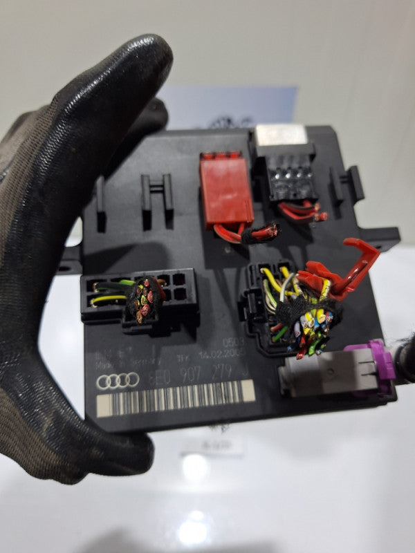 Komfort modul audi a4 b7 8e0907279J
