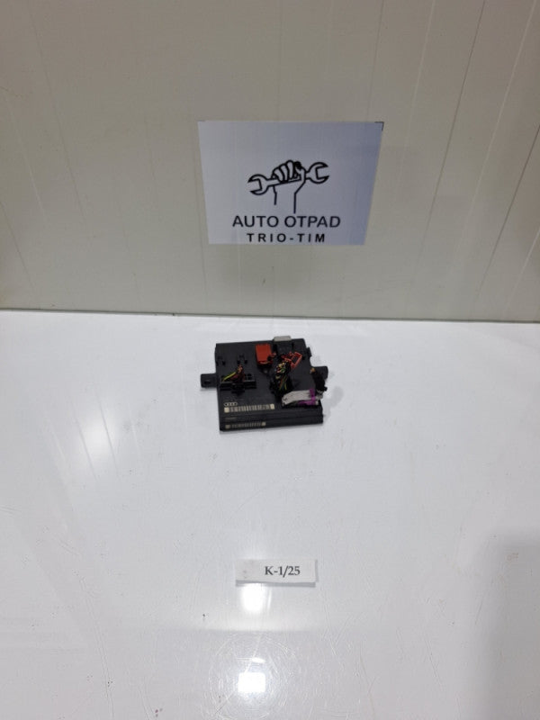 Komfort modul audi a4 b7 8e0907279J