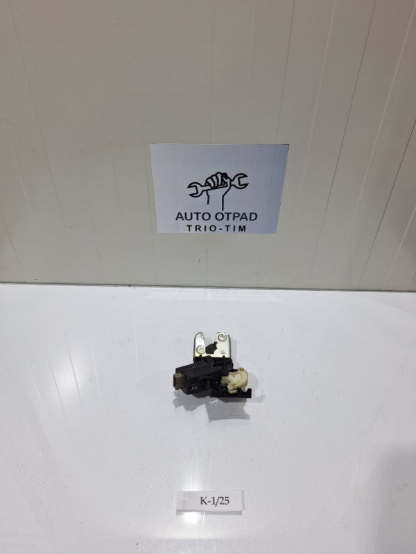 Brava gepeka audi a4 b7 4f5827505D
