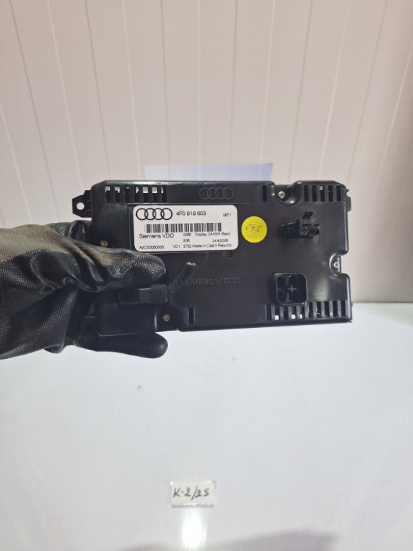 Mali displej audi a6 4f c6 4f0919603