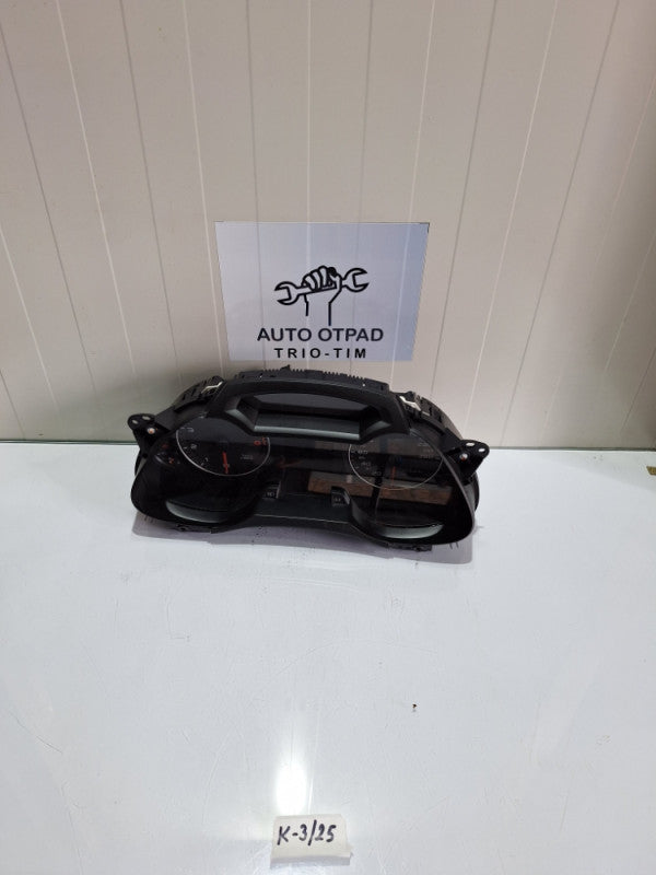 Kilometar sat audi a4 b8 1.8tfsi 8k0920900A