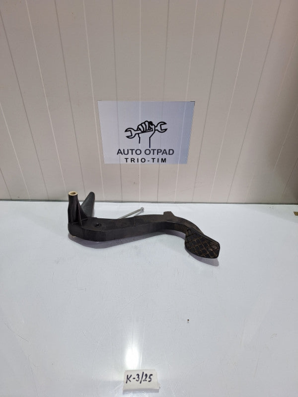Papucica kvacila audi a4 b8 8k1721316A