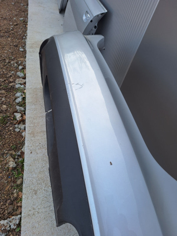 Zadnji branik audi a6 4f c6 limuzina ly7w