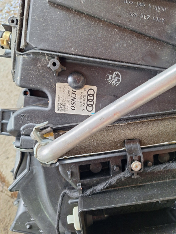 Kutija grijanja audi a6 4f c6 4f1820351K