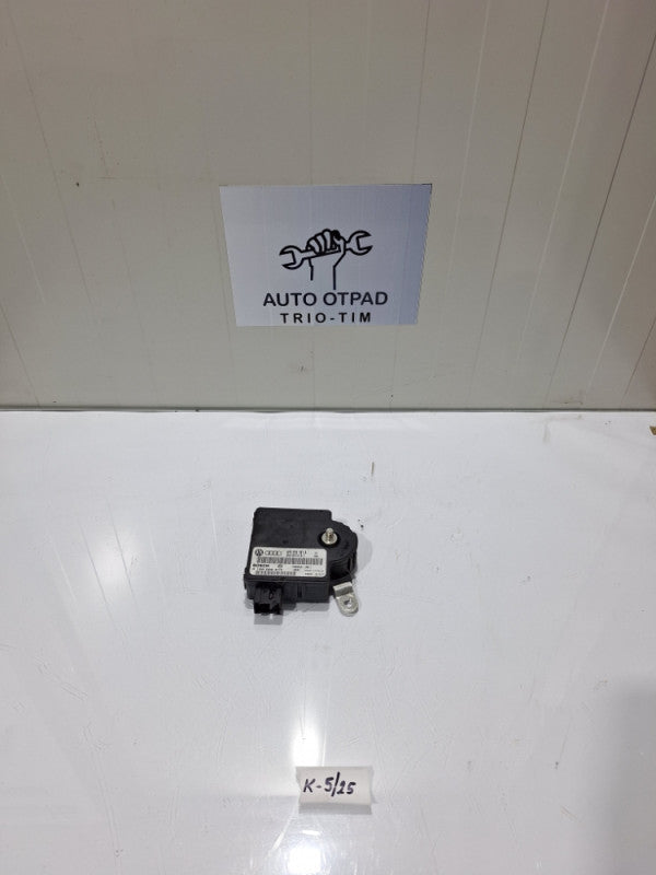 Modul akumulatora audi a6 4f c6 4f0915181A