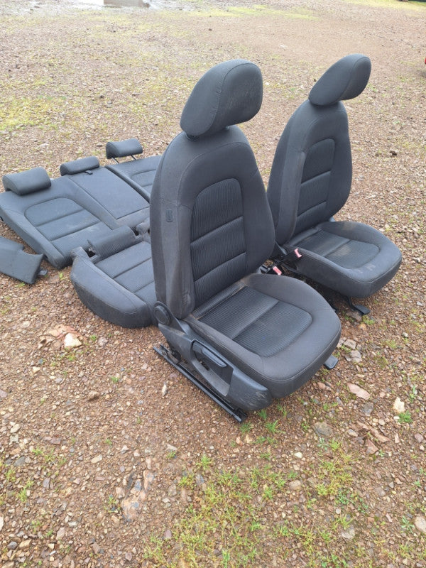 Sjedista sicevi audi a4 b8 karavan