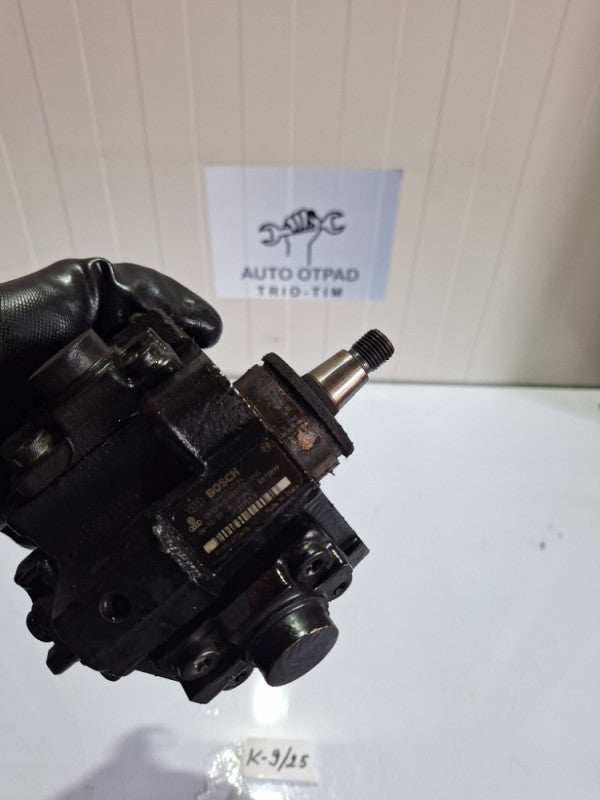 Pumpa visokog pritiska audi q7 4l 3.0tdi 3.0 tdi 0445010154