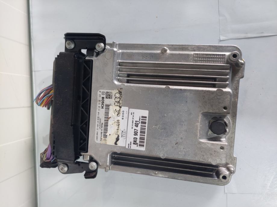 Kompjuter motora audi a5 3.0tdi 3.0 tdi 8k0907401 0281014014 Engine control unit Audi A4 B8 8K A5 8T 3.0TDI control unit engine CAPA