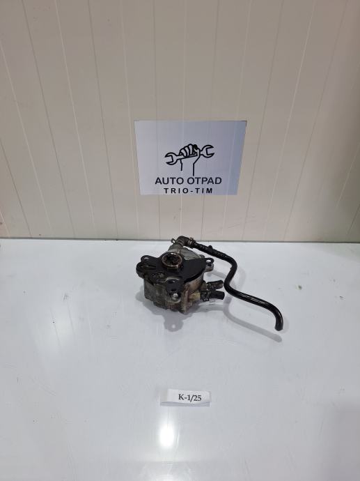 Vakum pumpa audi a4 b7 2.0tdi 03g145209