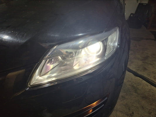 Lijevi far audi q7 xenon