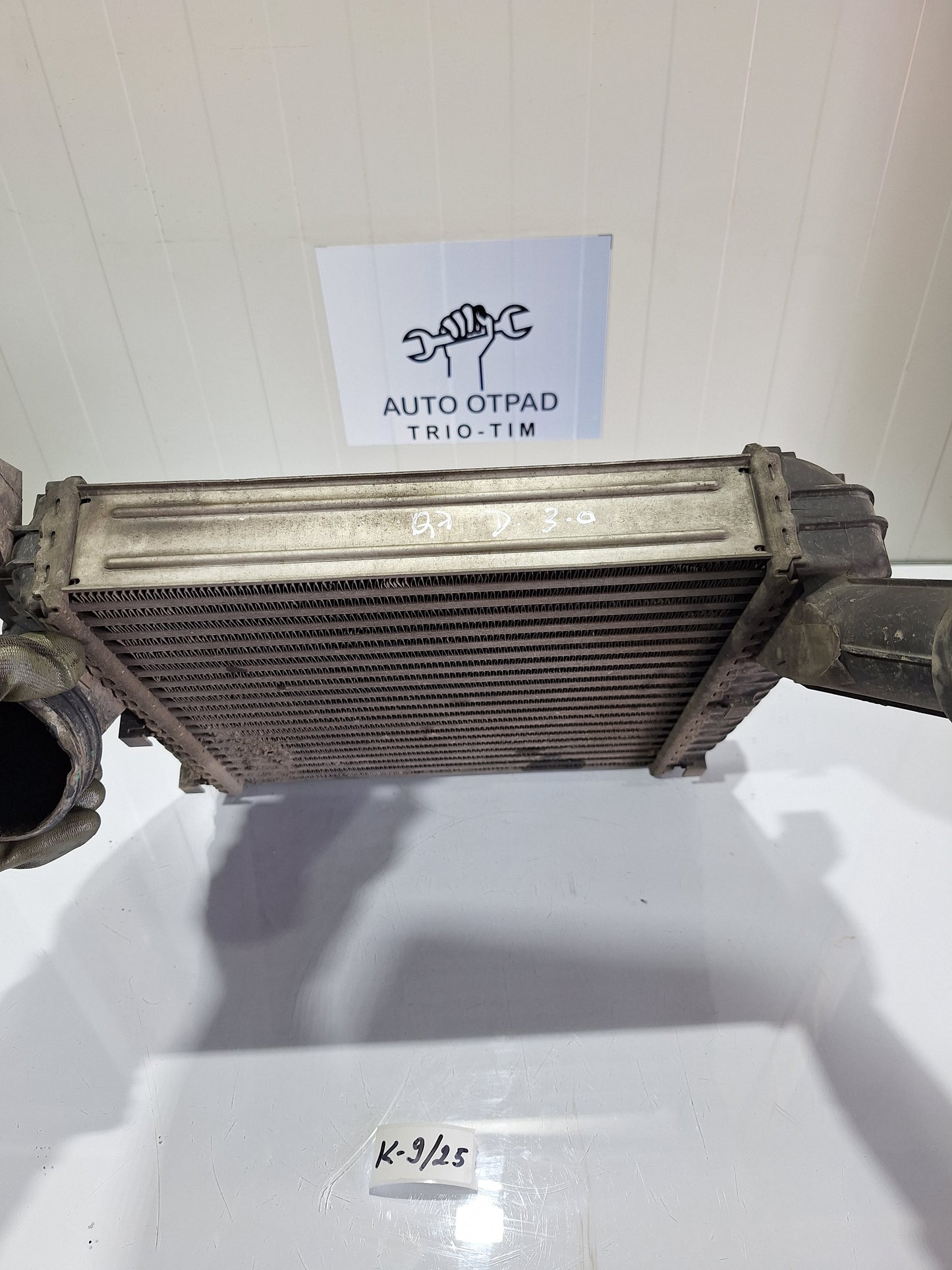Desni interkuler audi q7 3.0tdi 3.0 tdi