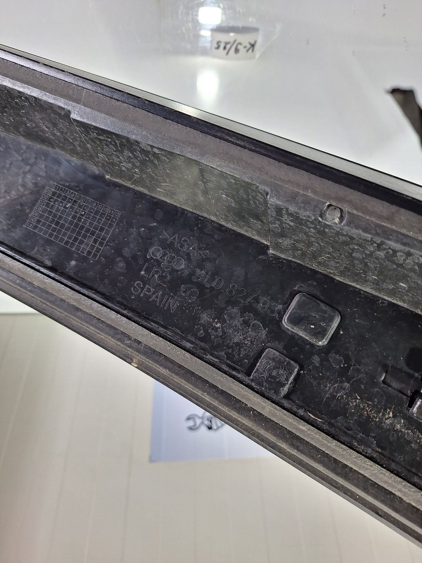 Trece stop svjetlo audi q7 4l