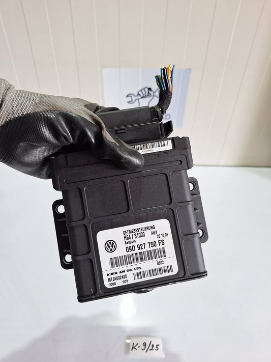 Modul mjenjaca audi q7 09d927750fs Transmission Control Unit Audi