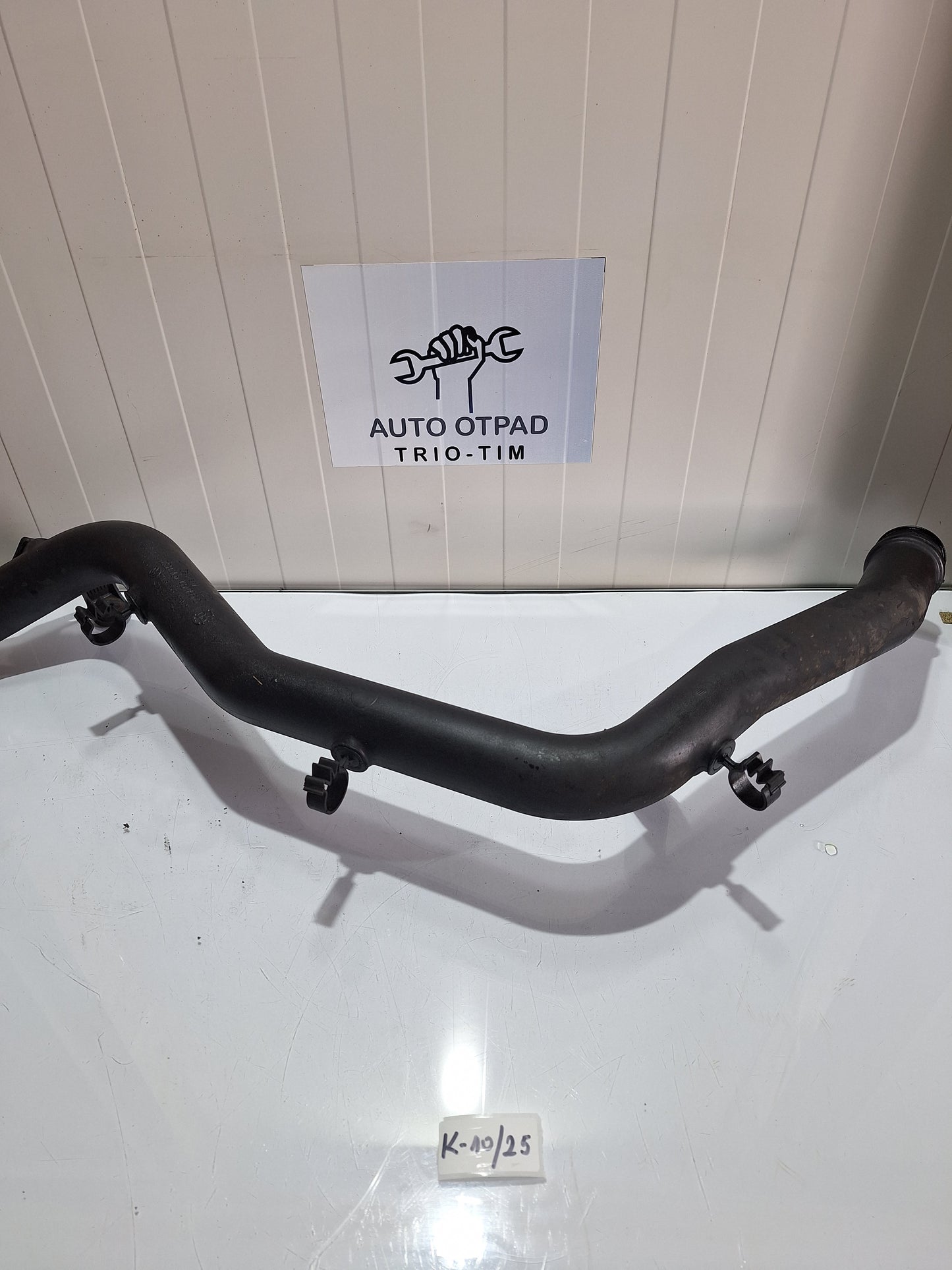 crijevo audi q7 4l 3.0tdi 3.0 tdi 7l6145795S 7L6145795S Intercooler Pipe for AUDI Q7 3.0 V6