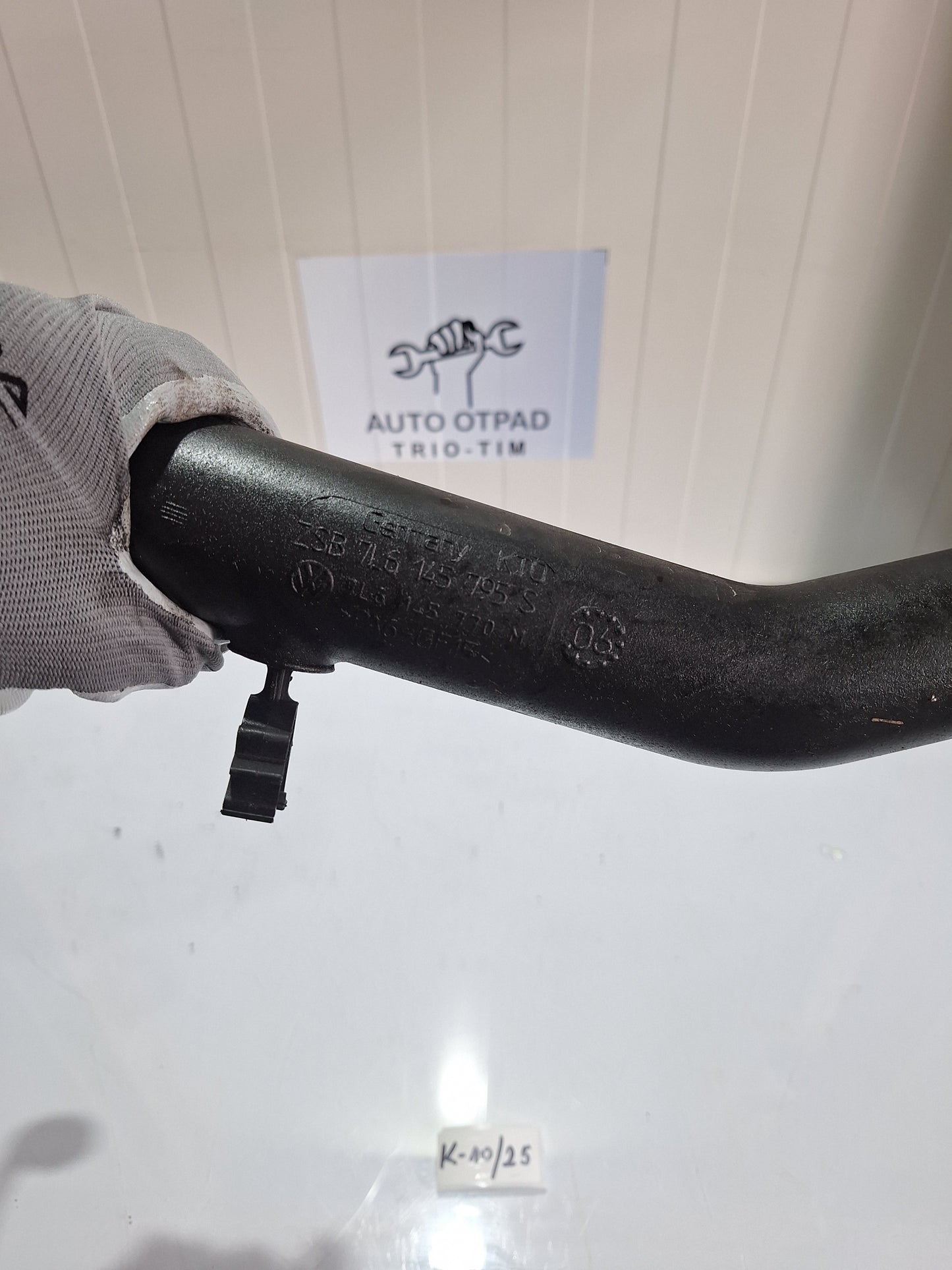 crijevo audi q7 4l 3.0tdi 3.0 tdi 7l6145795S 7L6145795S Intercooler Pipe for AUDI Q7 3.0 V6
