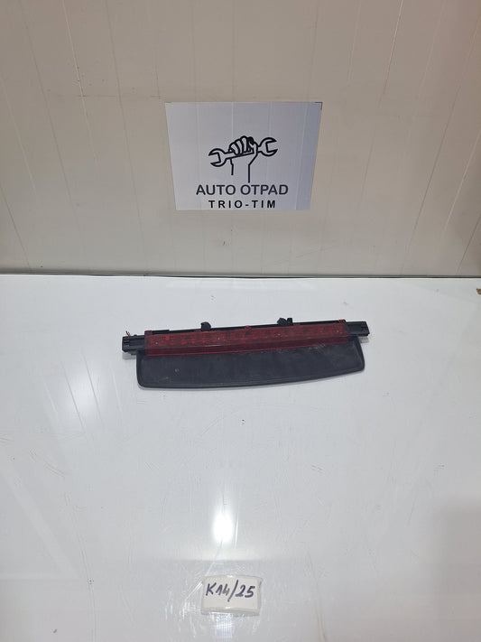 trece stop svjetlo audi a6 4f c6 limuzina