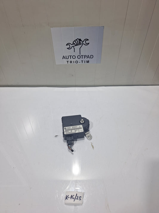modul akumulatora struje audi a6 4f c6 4f0915181B