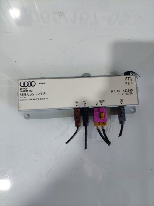Antena audi a4 b7 8e9035225p