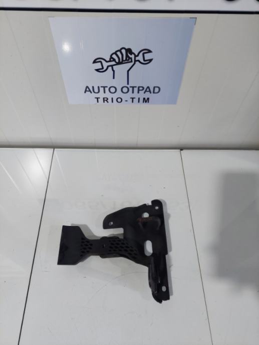 Brava prednje haube audi a4 b7  8e08234780e
