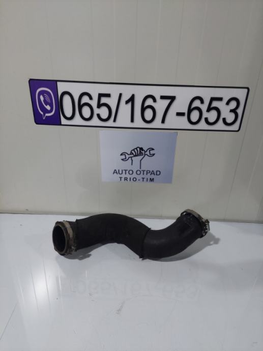 Crijevo interkulera audi a4 b8 a5 1.8tfsi 2.0 8k0145737j