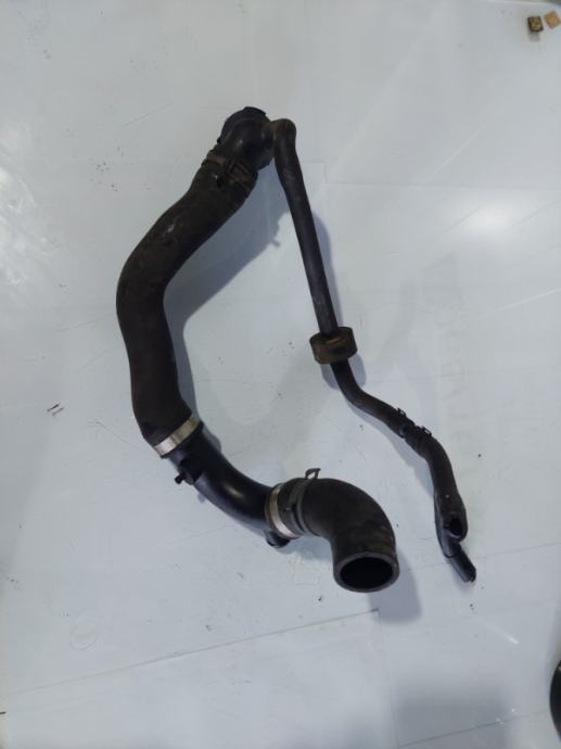 Crijevo vode audi a3 1.6tdi 1.6 tdi 2008-2012