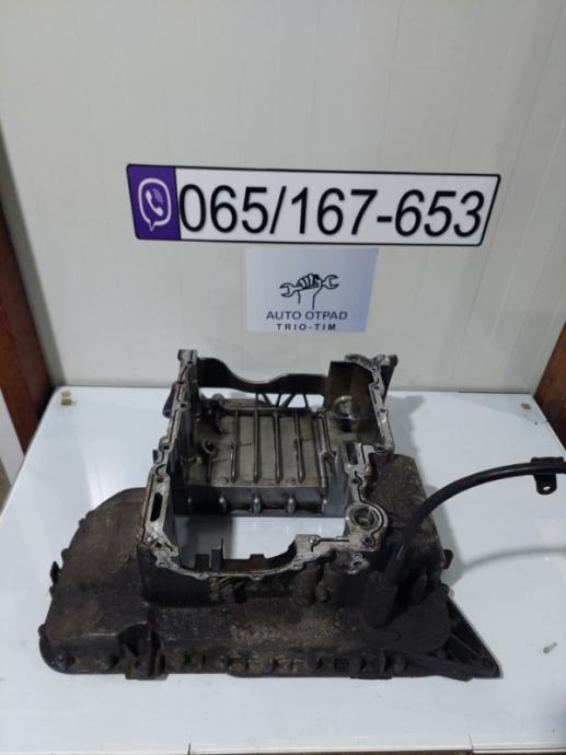 Deklo motora audi a4 b8 a5 cam cama 3.0tdi 3.0 tdi