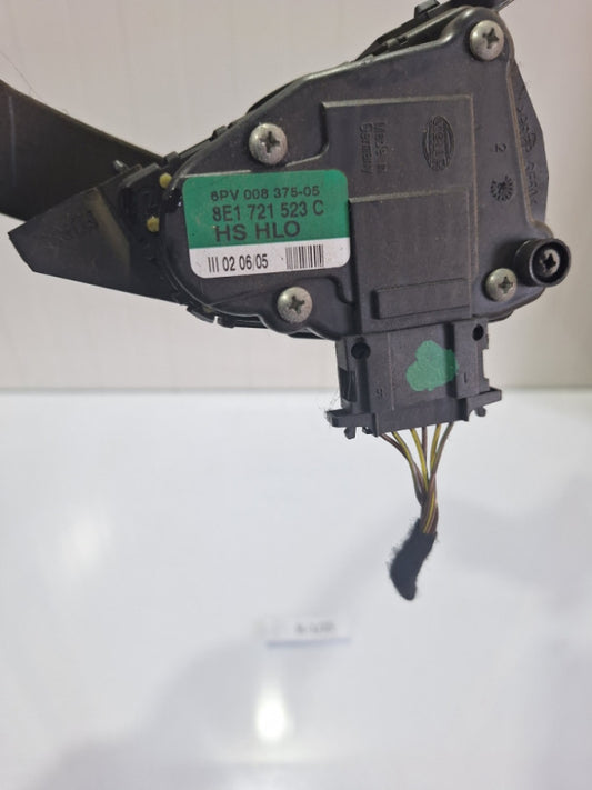 Potenciometar gasa audi a4 b7 8e1721523C