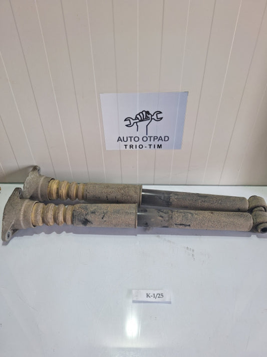 Zadnji amortizeri audi a4 b7 limuzina