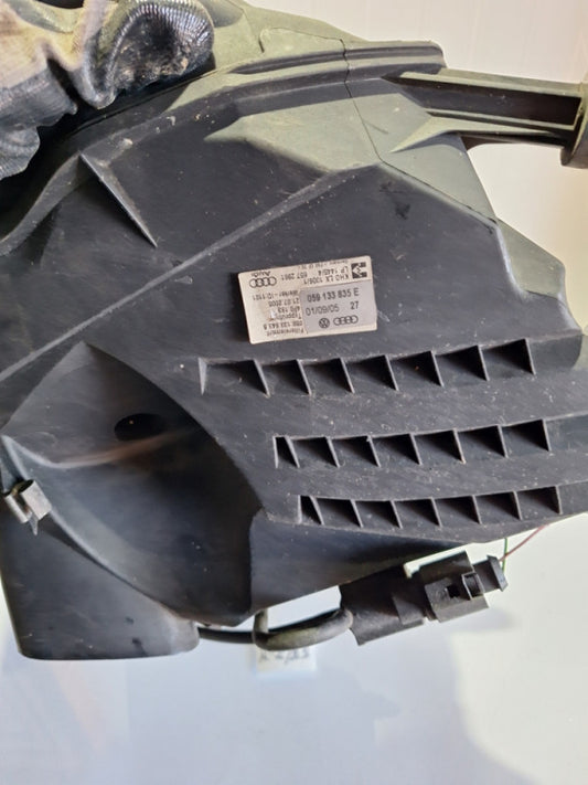 Kuciste filtera zraka audi a6 4f c6 3.0tdi 3.0 tdi 059133835E