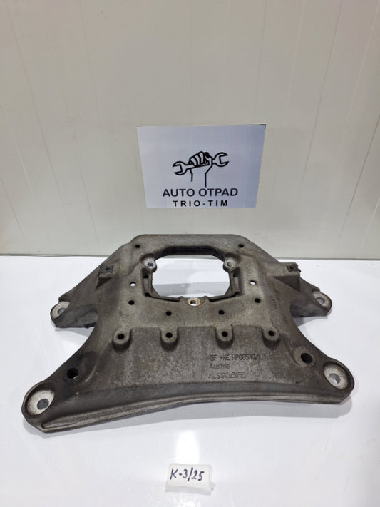 Nosac mjenjaca audi a4 b8 1.8tfsi 8k0399263AF
