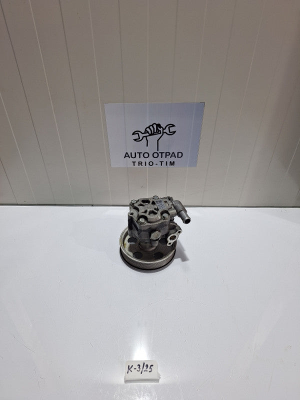 Servo pumpa audi a4 b8 a5 1.8tfsi 2.0tfsi 8k0145153F