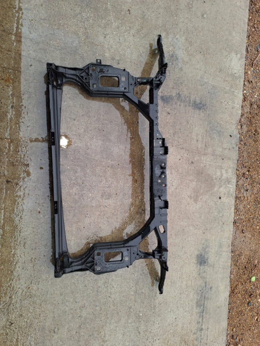 Prednja pvc prsa audi a4 b8