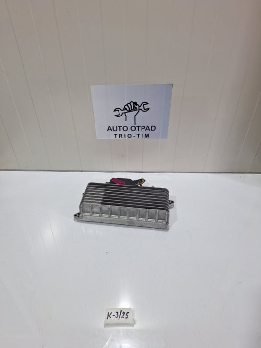 Pojacalo audi a4 b8 A5 Q5 8t0035223AD