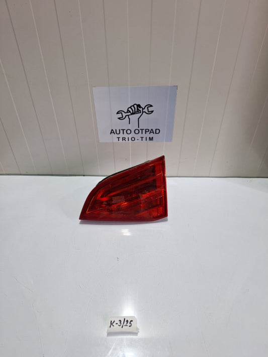 Zadnje desno stop svjetlo audi a4 b8 karavan