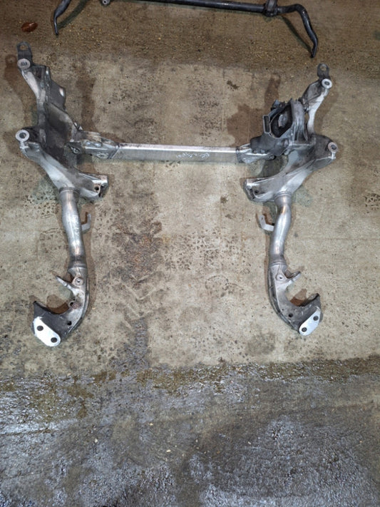 Prednji most audi a4 b8