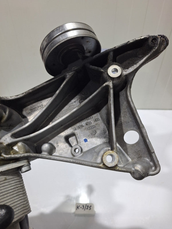 Kuciste filtera ulja audi a4 b8 1.8tfsi 06h903143E