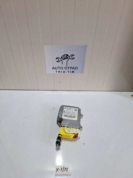 Senzor airbaga audi a4 b8 8k0959655B AUDI A5 8T 8F AIRBAG CONTROL UNIT/MODULE 8K0959655B