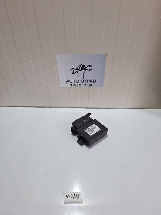Elektronika rucne kocnice audi a4 b8 8k0907801F