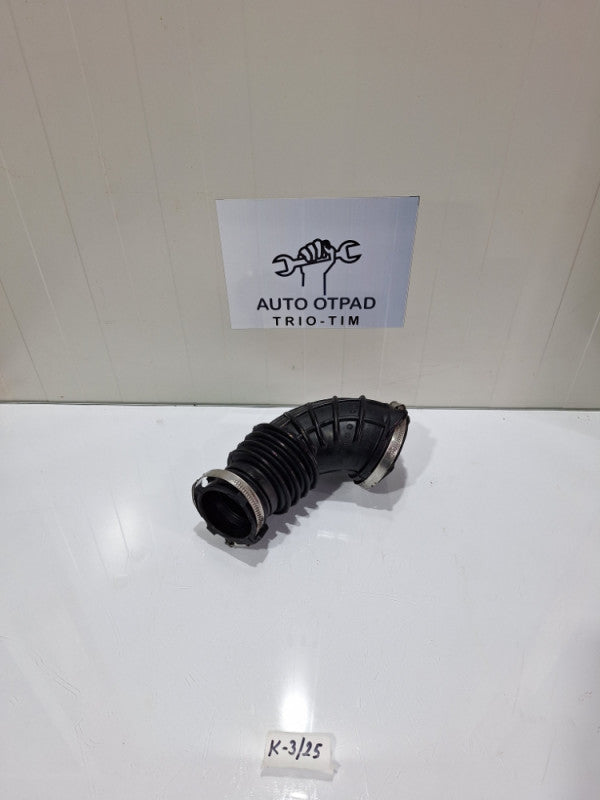 Crijevo zraka 1.8tfsi audi a4 b8 06h129629