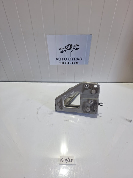 Lijevi nosac blatobrana audi a6 4f c6