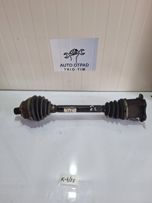 Desna poluosovina audi a6 4f c6 3.0tdi 4f0407272J