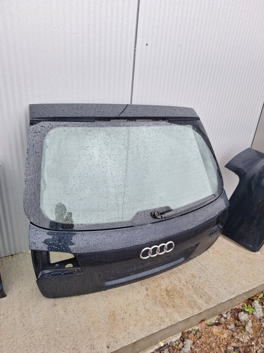 Gepek audi a6 4f c6 karavan 2004-2010 lz5d plava