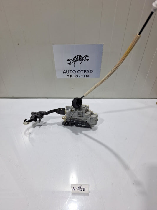 Prednja desna brava vrata audi a6 4f c6 4f1837016