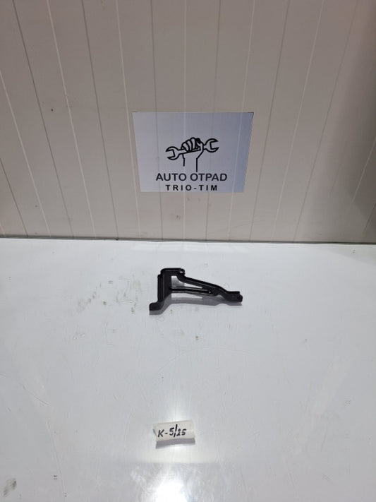 Nosaci nosac pumpe visokog pritiska audi a6 4f c6 059130163e