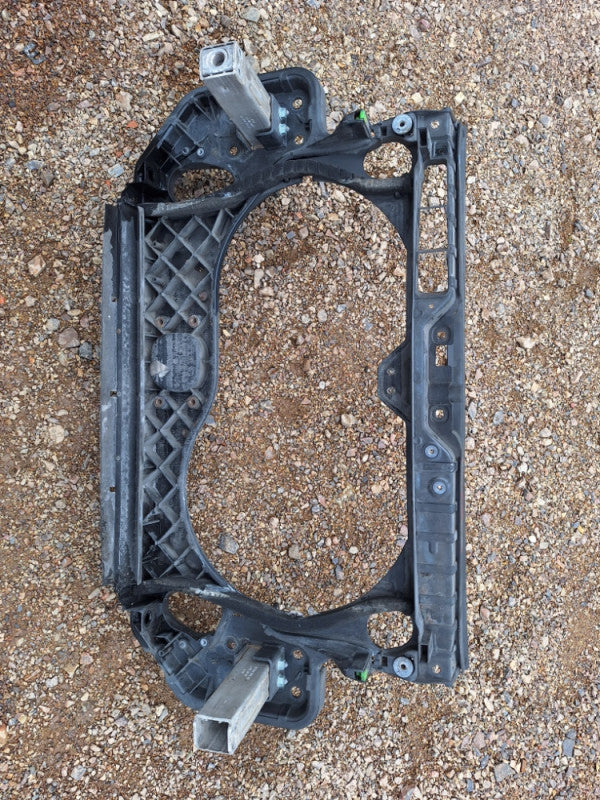 Prednja PVC prsa audi a6 4f c6 2.4 v6 2.0tdi
